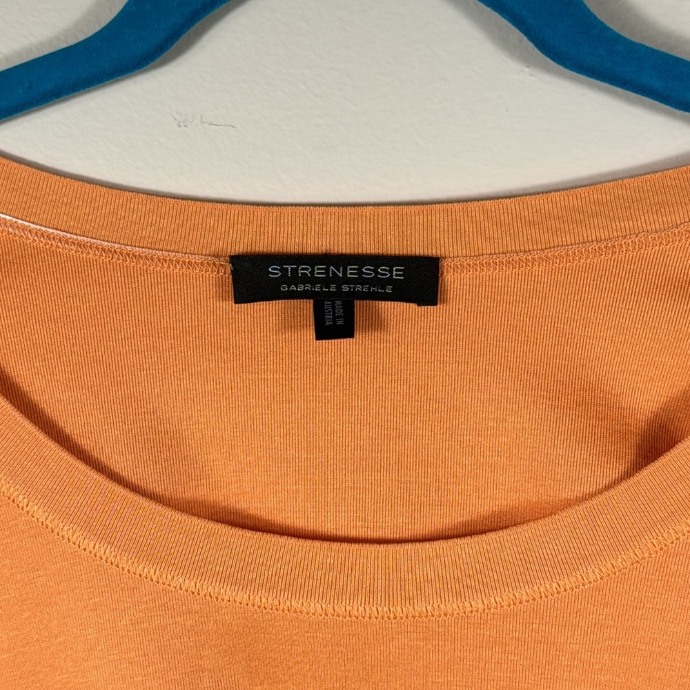 Orange t-shirt - Picture 2 of 4